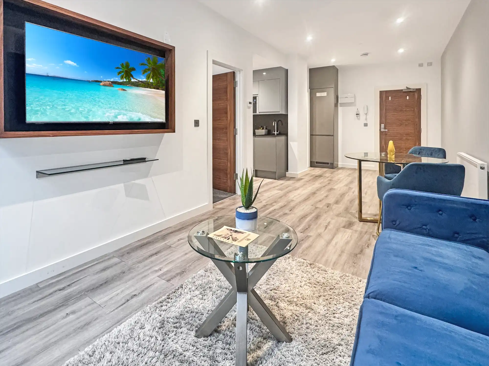 2. Silbury Inn, Serviced Apartments